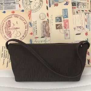 Very Stylish Carolina Herrera Purse